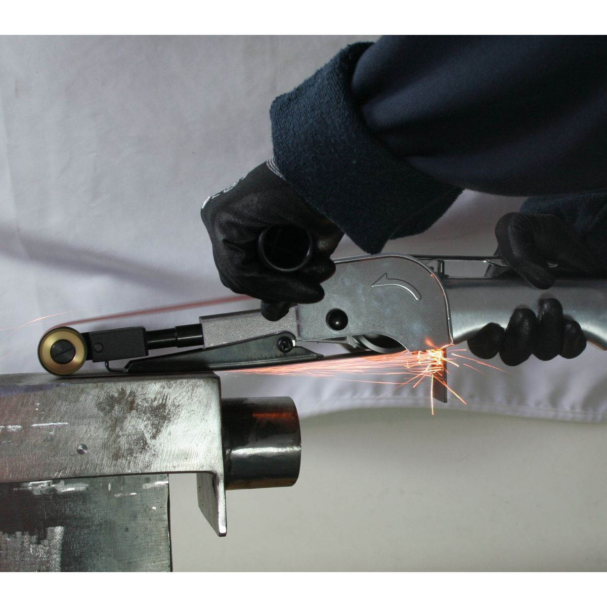 BS30CB Belt Sander edgless grinding - application grinding metall